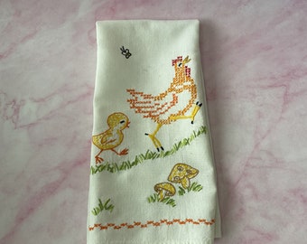 Vintage Hand Embroidered Mother Hen & Chick Orange Yellow Green Dish/Tea Towel, Farmhouse Chic, Collectible Handmade Linen