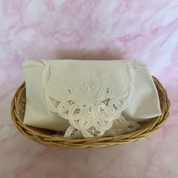 Vintage Battenburg Lace Embroidered White Cotton Bread Basket Liner