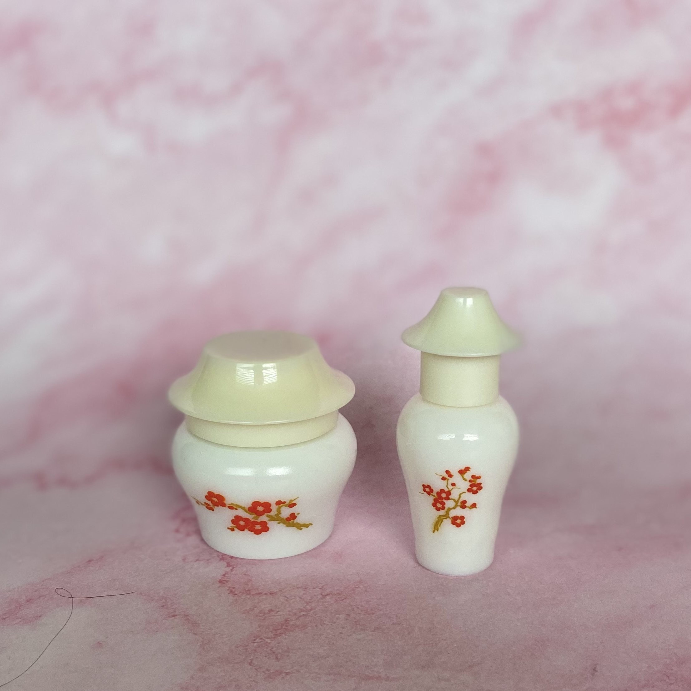 美品✨ ビンテージ クリームサシェの容器 エイボン 2個 il_fullxfull.5931425580_93yc.jpg