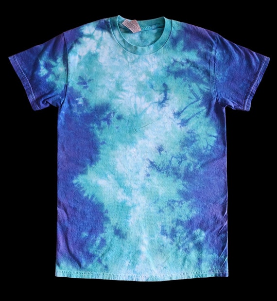 ocean tie dye shirt