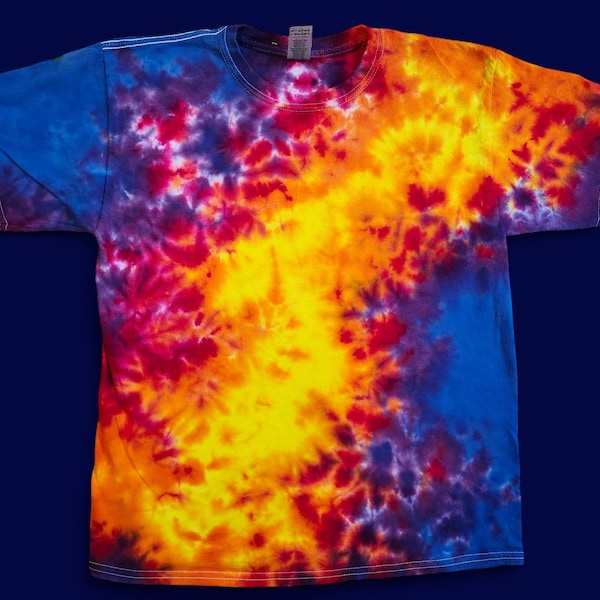 Tie Dye Shirt in Rainbow Hippie Trippy Psychedelic Vibes, Men's Women's / Unisex Clothing, Festival Wear, Concert Gear, Summer Beach Tops.