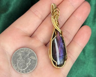 Beautiful purple flash Labradorite crystal necklace, handmade, wire wrapped pendant