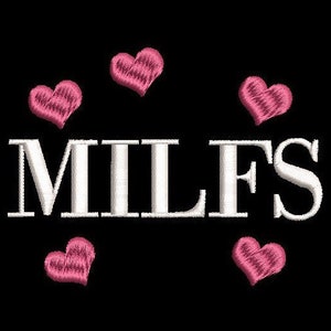 Puede incluir: Texto blanco que dice "MILFS" con cinco corazones rosas que rodean el texto.