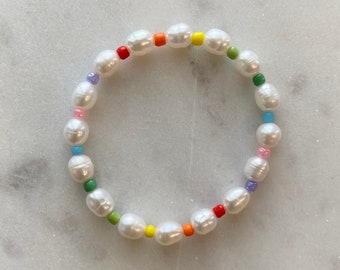 Rainbow Freshwater Pearl Beaded Bracelet, Pearl Jewelry, Seed Bead Jewelry, Beach Bracelet, Pearl Stretch Bracelet
