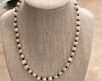 Black Beads Pearl Necklace, Freshwater Pearl Beaded Necklace, Pearl Necklace, Pearl Jewelry, Pearl Choker Gifts for Her/Him