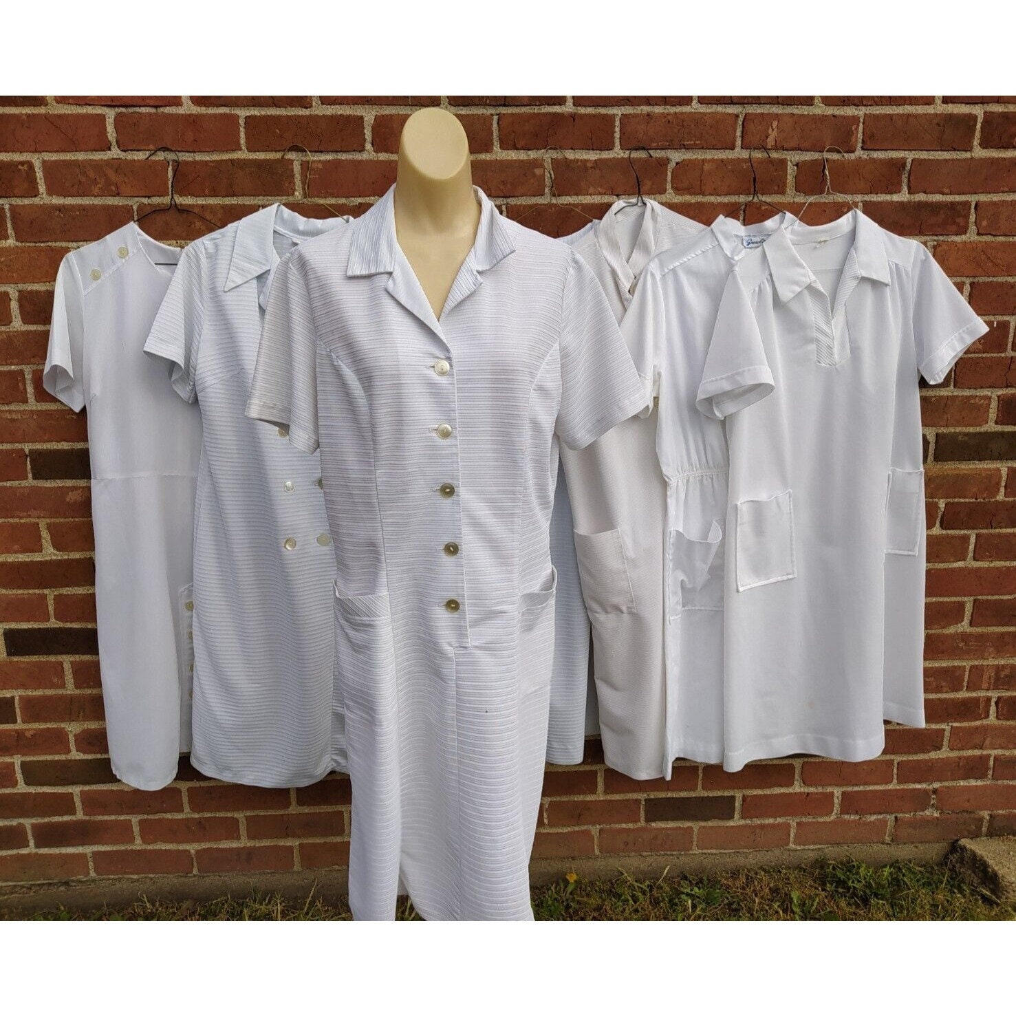 UNIFORM CRAFT Female Nurse Uniform  Hospital Staff, clinics, Home Health,  Nanny Uniforms for Women made of Polyester-Cotton (M, Violet and Grey) :  : Fashion