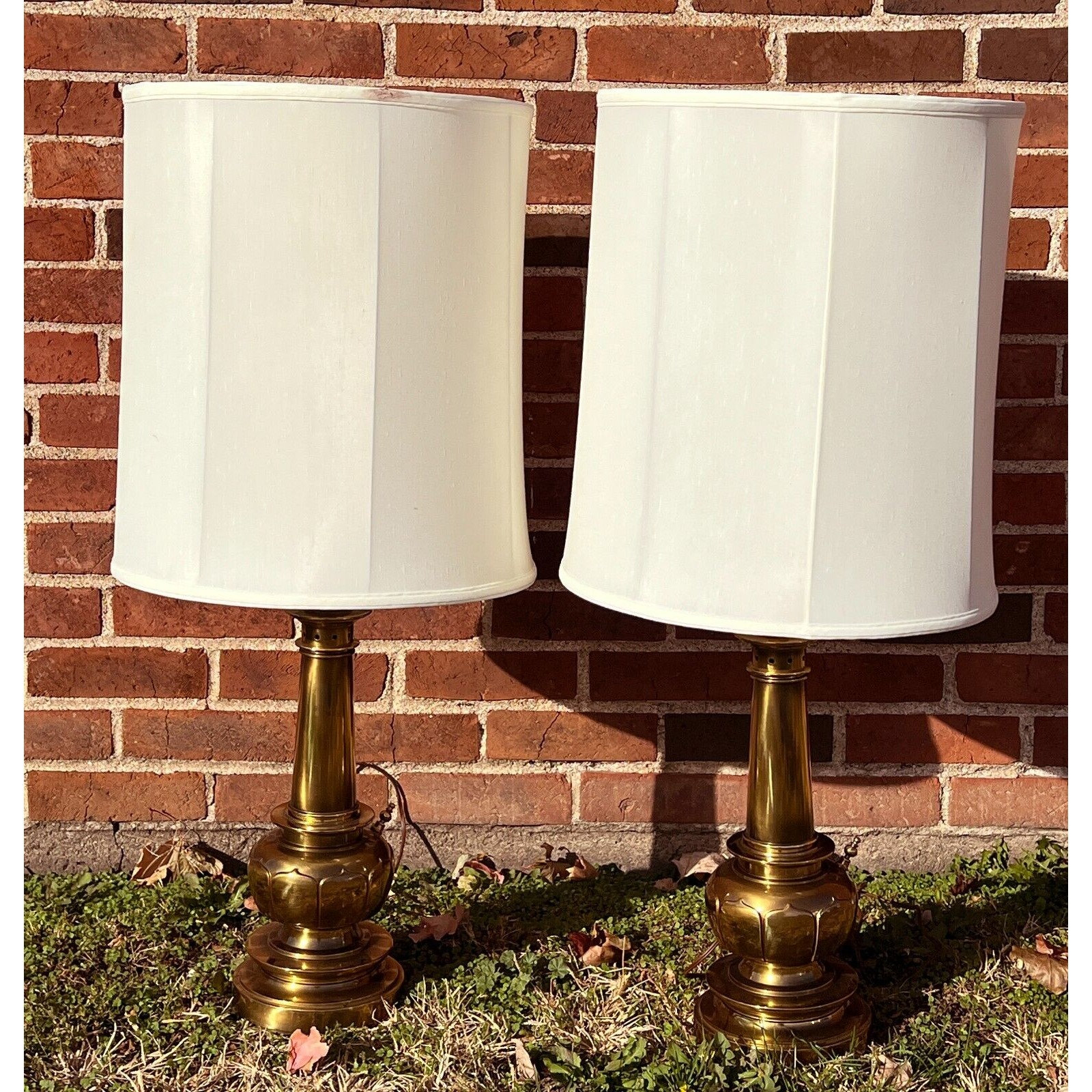 Stiffel Aged Brass Lotus Table Lamp Pair W/morlee Shades Heavy