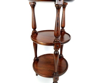 1981 Ethan Allen 3-Tier-Blumenständer Beistelltisch Old Wirtshaus Antiqued Pine 12 3514