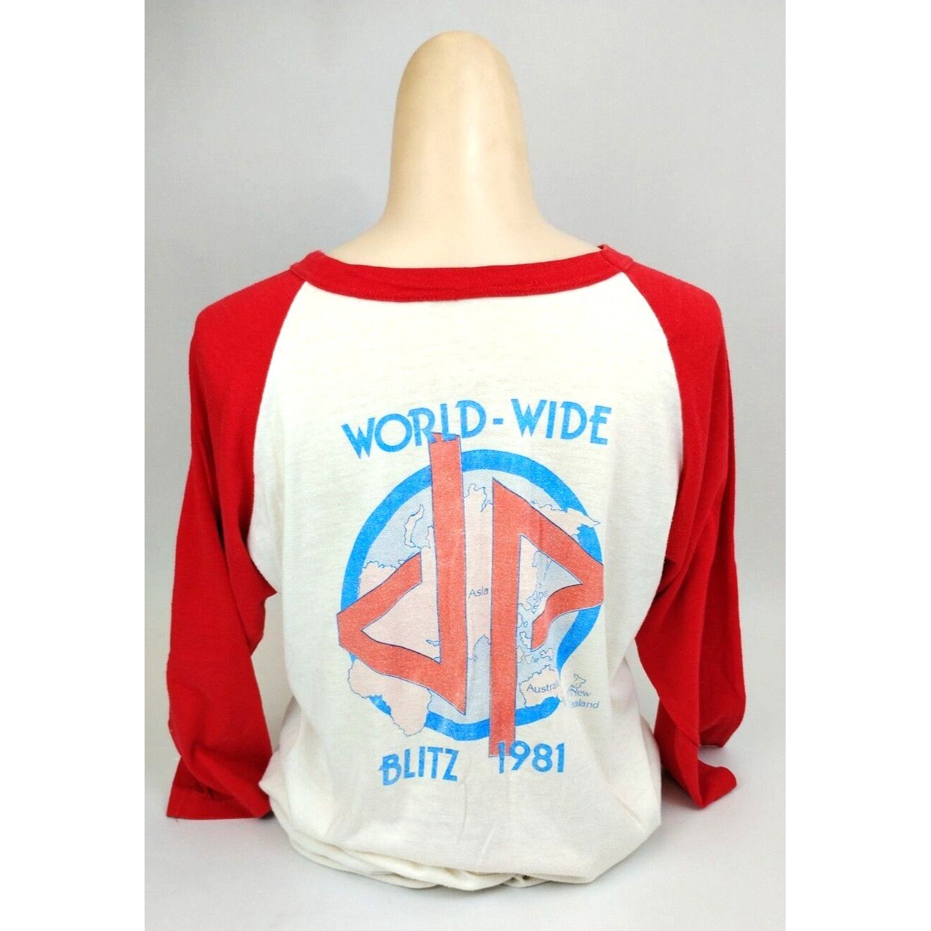 Vintage 1981 Judas Priest Raglan T-shirt - Point of Entry World