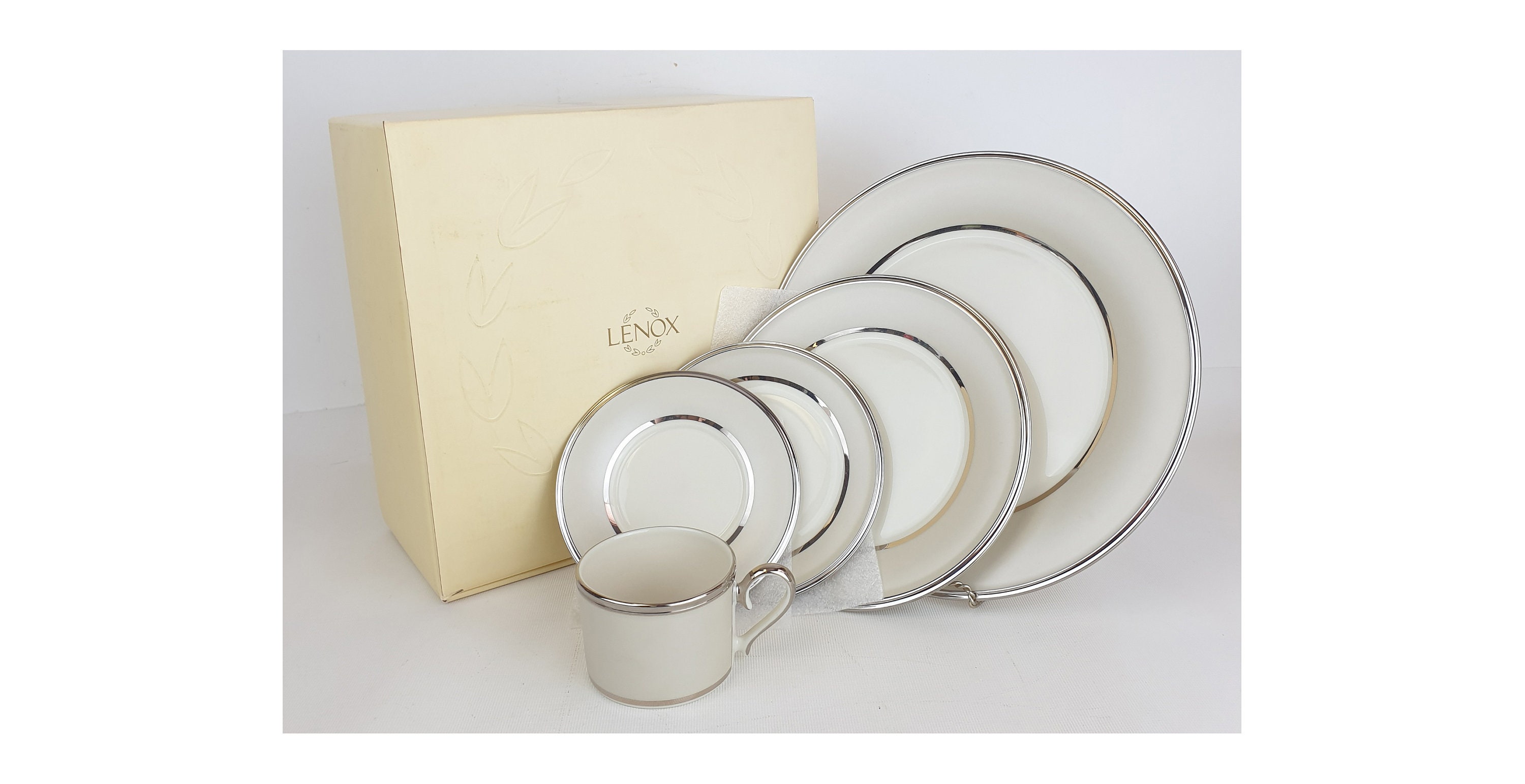 レノックスLenox　Ming　サラダプレート　５枚セット レノックスLenox Ming サラダプレート 5枚セット 楽天市場