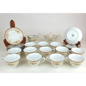 Noritake Nippon Toki Kaisha 1802 Set of 12 Cups & Saucers With Cream And Sugar Rare