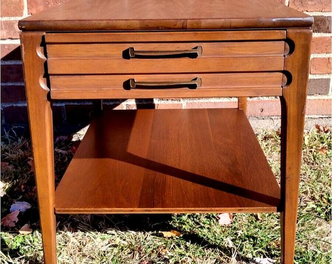 Mersman End Table With Drawernull