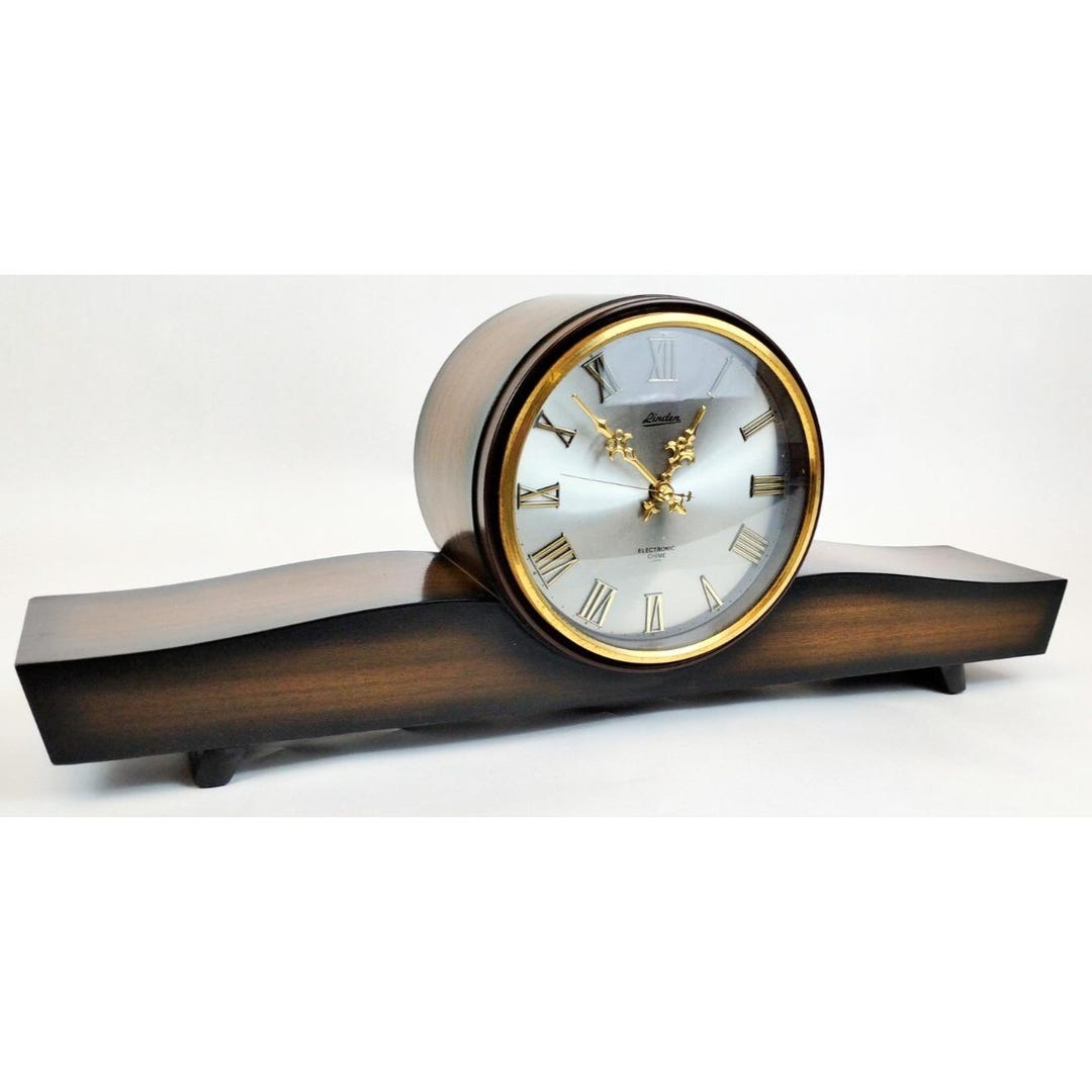 Linden Electronic Chime Mantle Wooden Clock #7016 Japan as is