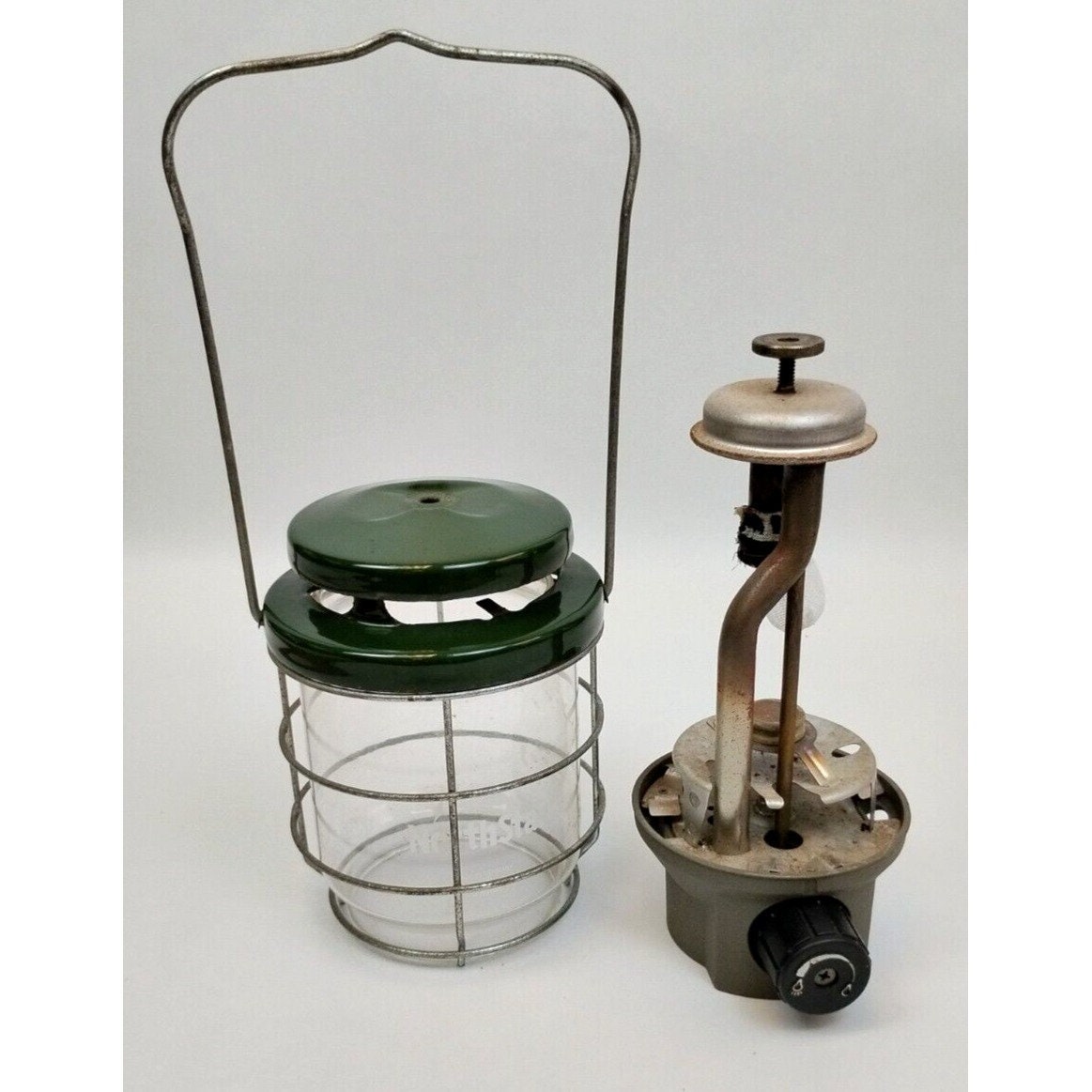 Colemanコールマン northstar2000-403R ジャンク品 Coleman Northstar 2000 Lantern No Tank/base Replacement