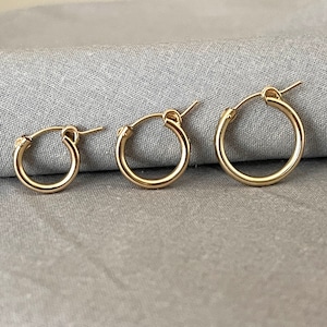 Créoles européennes classiques en fil métallique rempli d&#39;or 14 carats - 2,3 mm d&#39;épaisseur pour une élégance au quotidien