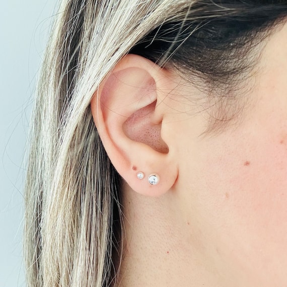 Sterling silver 5mm ball studs Sterling silver 5mm ball studs