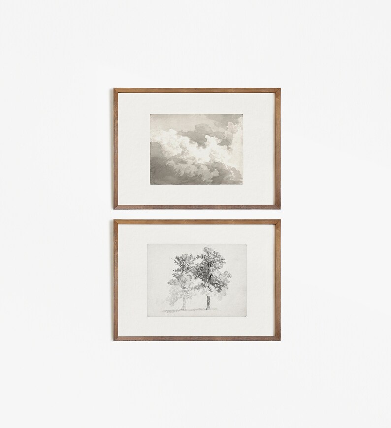 K&ouml;nnte beinhalten: Zwei gerahmte Drucke, einer mit einer Schwarzwei&szlig;zeichnung eines Baumes und der andere mit einem Aquarellbild von Wolken.