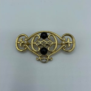Vintage Gold Plated Open Work Large Filigree Scroll Art Nouveau Brooch 2.25&#39;&#39;