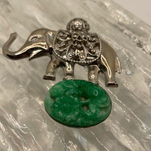 Vintage Elephant Silver-Tone Metal Pin