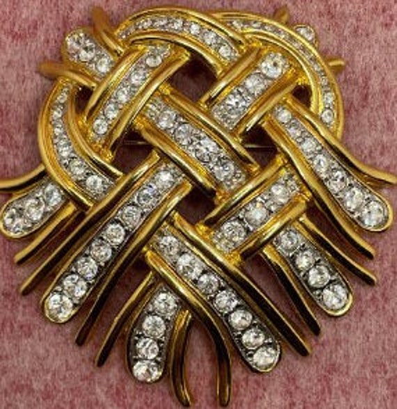 Vintage Kenneth Jay Lane Rhinestone Brooch – 1960… - image 10