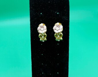Boucles D'oreilles Vintage AVON – Fleurs Bleues Avec Strass – Métal Doré, Fermoir Clips – Occasion