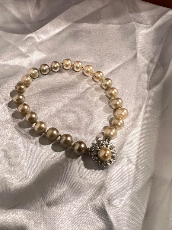 Vintage Knotted Faux Pearl Bracelet with Silver t… - image 4