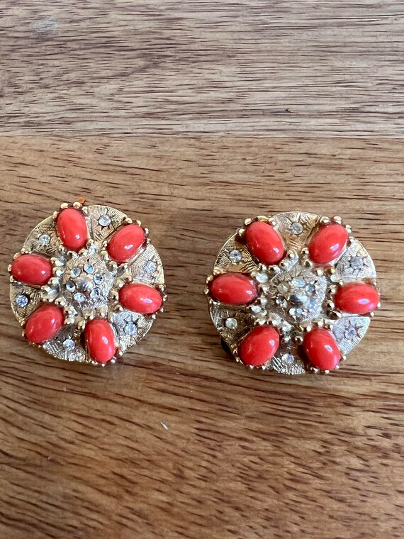 Vintage Button Clip-On Earrings - image 7