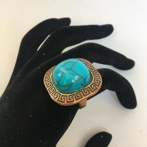 Vintage Copper Ring with Turquoise Cabochon Unisex US size8.5 /18.5 mm