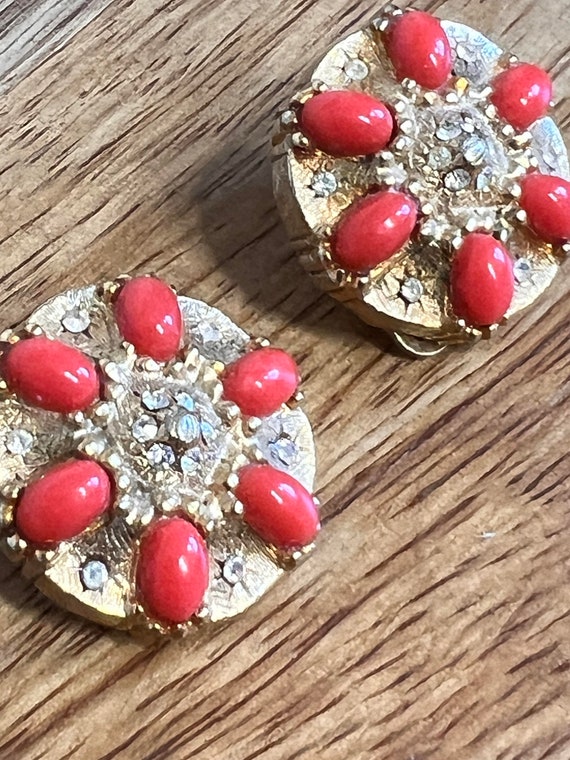 Vintage Button Clip-On Earrings - image 3