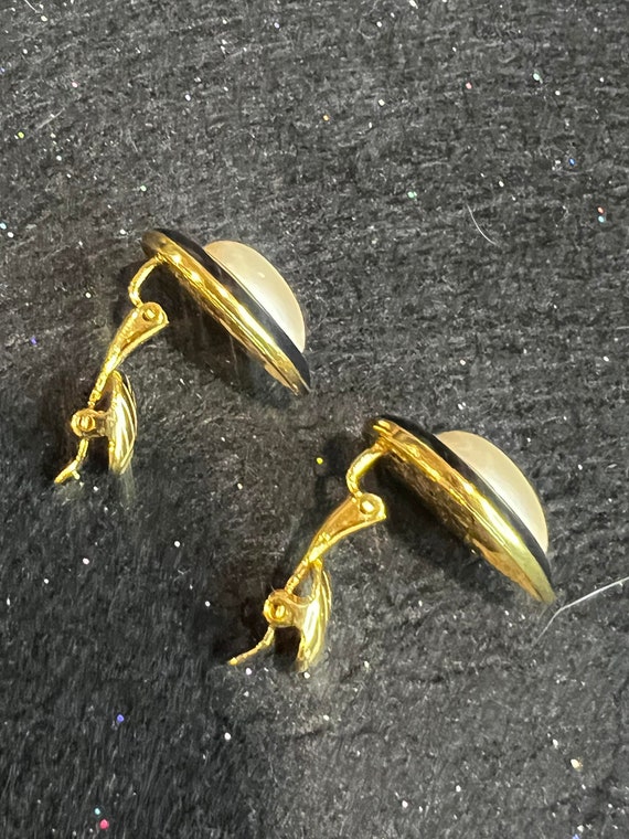 Signed Trifari Clip On Earrings Teardrop - image 8