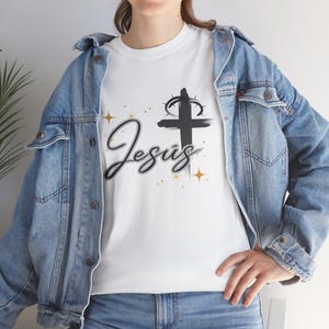 Jesús Christian T-Shirt - Chicano Faith Tee - Camiseta Cristiana - Latino Religious Shirt - Bible Verse Shirt