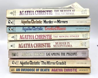 Lote de 8 libros de bolsillo de misterio de Agatha Christie de Avon Books, de los años 50 a los 80.