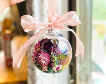 Wedding Flower Preservation Ornament With Bridal Flowers Flowers