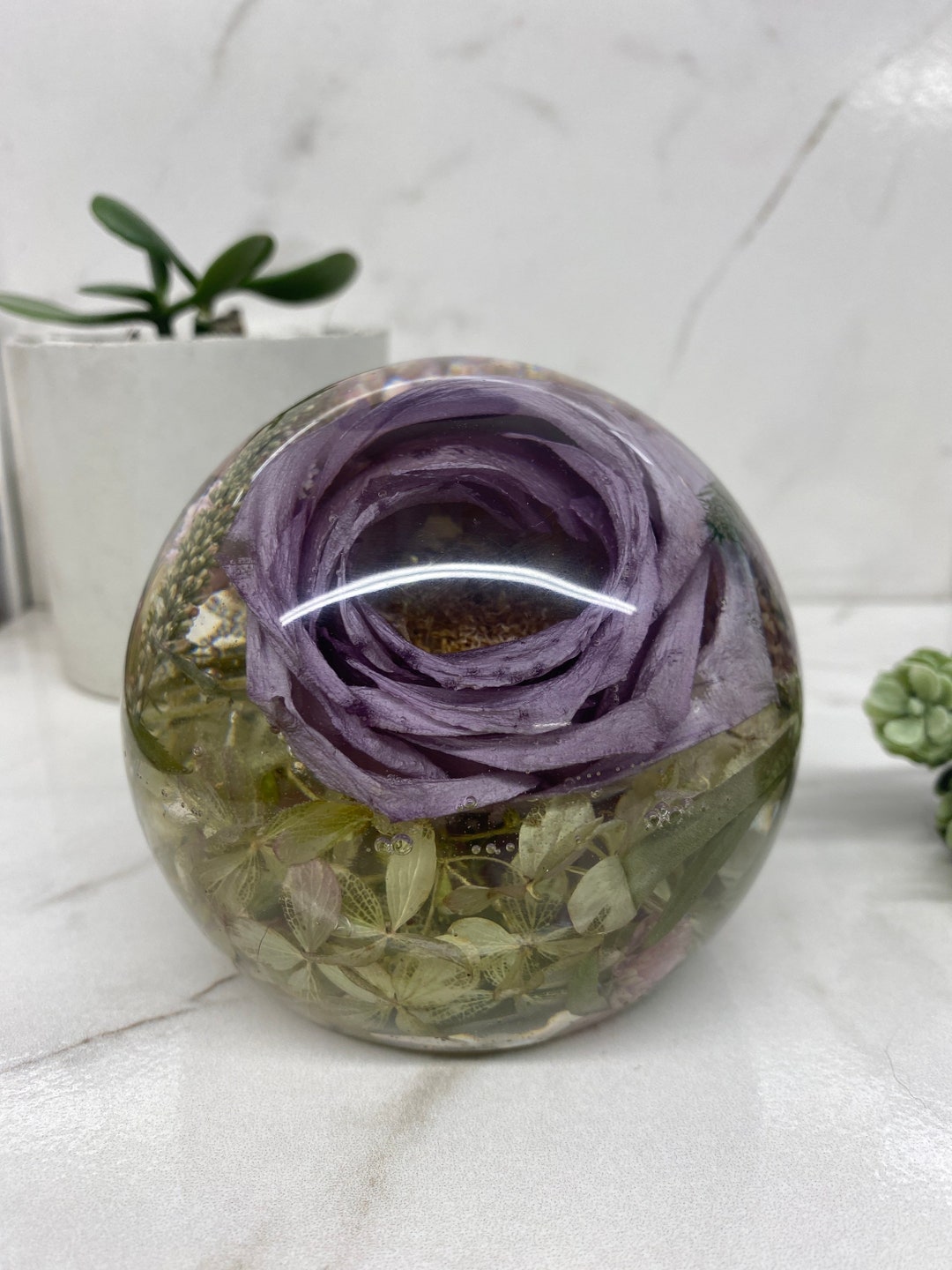 Flower Resin Paperweight Floral Preservation Large Paperweight With