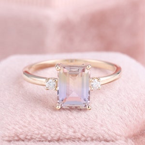 Anello ametrino naturale, citrina ametista viola, gemma biocolore, tonalità gialle morbide viola sognante, anello di pietre preziose taglio smeraldo, anello anniversario