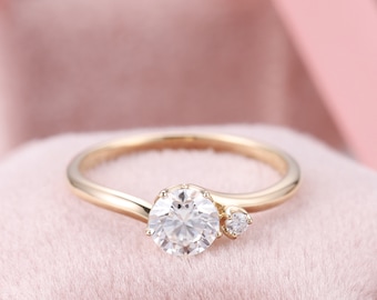 Dainty Engagement Rings, Japanese Style Rings, Gold Ring Japan, Wedding Rings, Small Diamond Ring, Art Deco Inspired Ring, Minimalist Rings