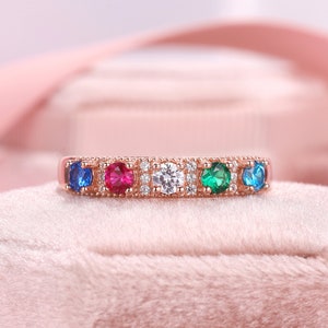 Multicolor Sapphire Ring, 5 Stone Mothers Ring, Colorful Natural Gemstones Band, Family Rings For Mommy, Custom Mothers Day Birthstone Ring