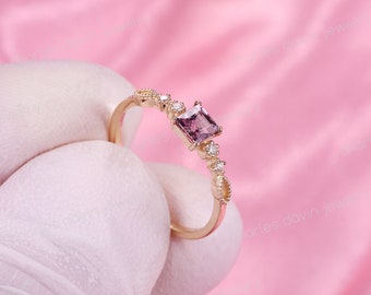 MHT　Miniature Princess Ring (Spinnel) Princess Cut Halo Gray Spinel & Diamond Engagement Ring 14K