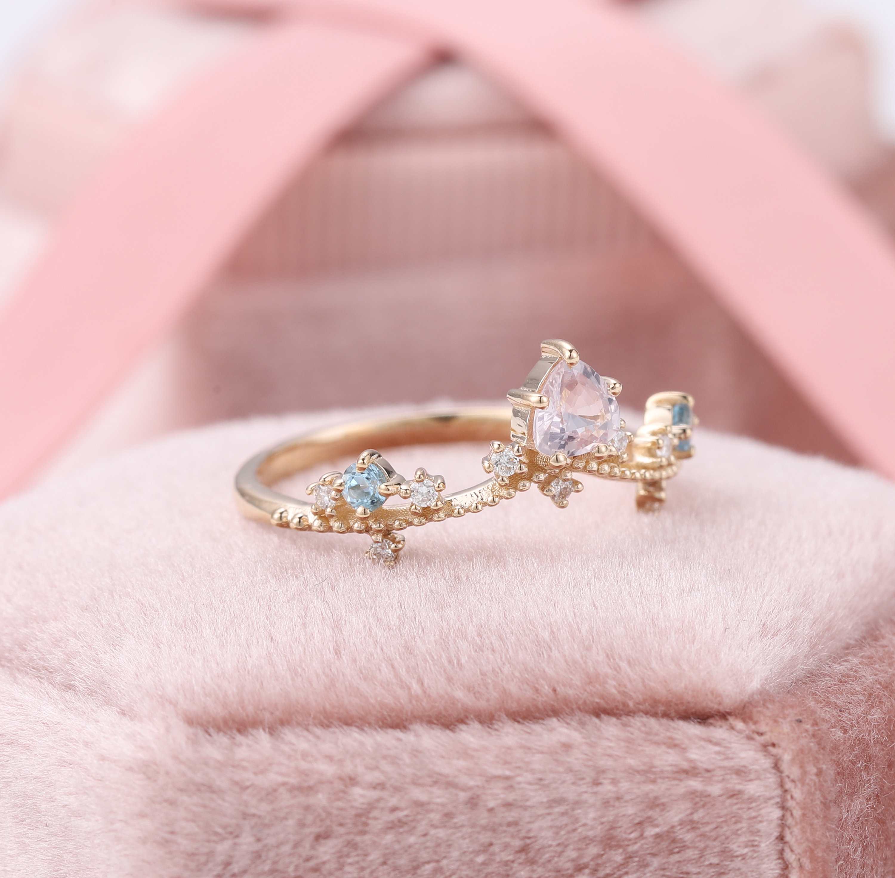 24 Obsession-Worthy Pink Sapphire Engagement Rings - Gem Breakfast