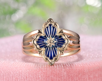 18k Yellow Gold Opera Tulle Ring, Blue Enameled Element Blossom Ring, Radial Tulle Pattern Vintage Ring, Botanical Garden Cocktail Ring