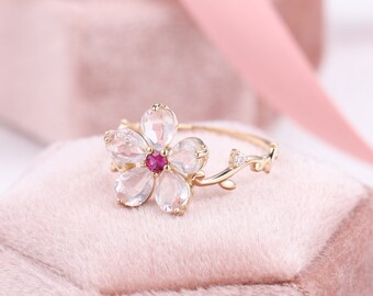 ROSEリング 18K Rose Quartz Flower Ring, Pink Crystal Floral Ring, Japan Peach