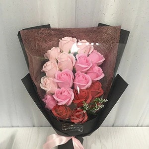 18pcs Creative Scented Artificial Soap Flowers Rose Bouquet Gift Box Simulation Rose Valentines Day Birthday Gift Decor CLR019