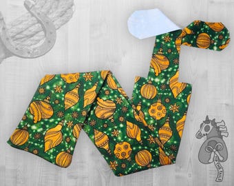 Golden Tree Ornaments Holiday Equine Tail Bag, Christmas Tree Ornament Horse Tailbag for Holiday Equestrian Gifts, Holiday Tree Equine Tack