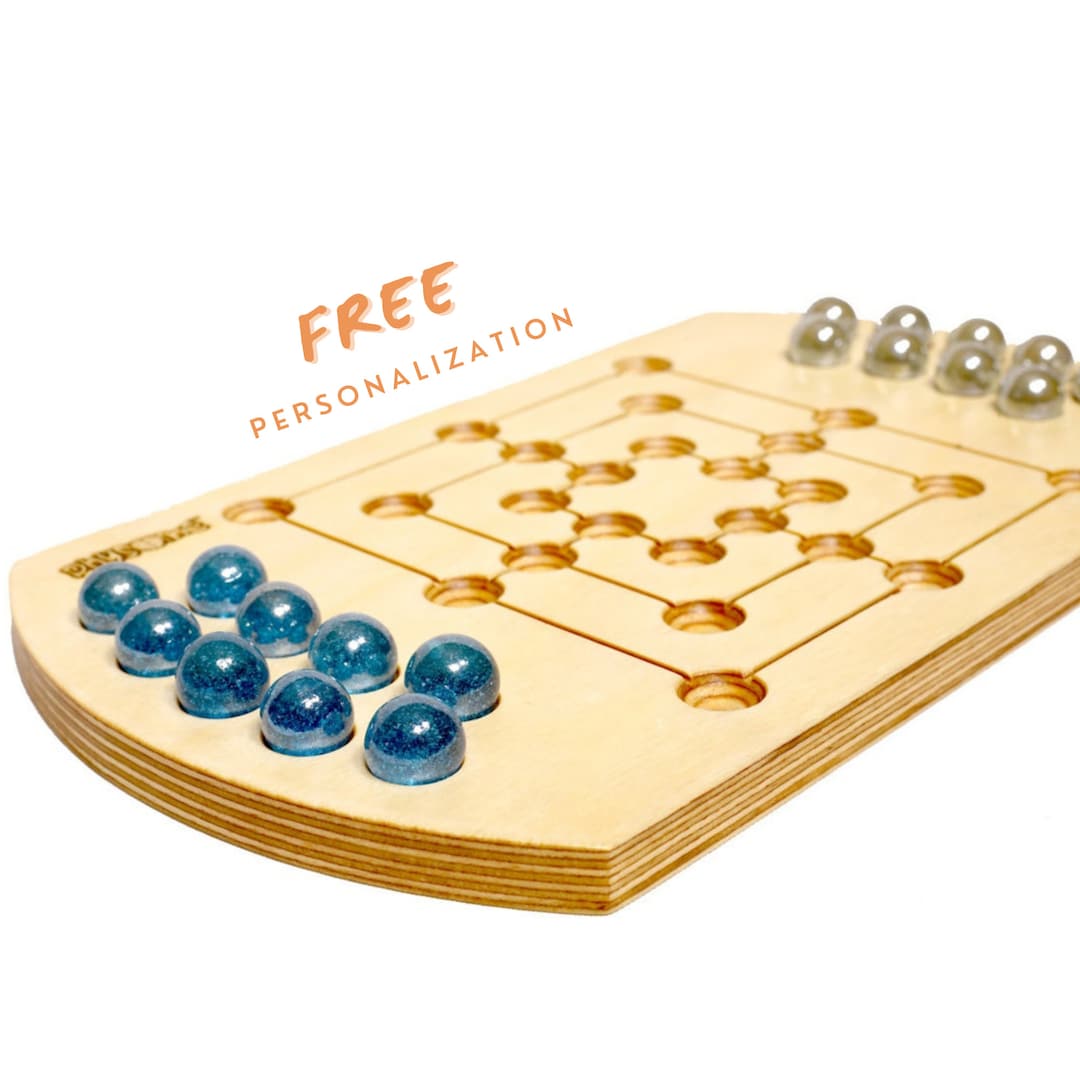 STRATEGY GAMES, NINE Men's Morris, Wooden Board 2 Players Table Top 10.