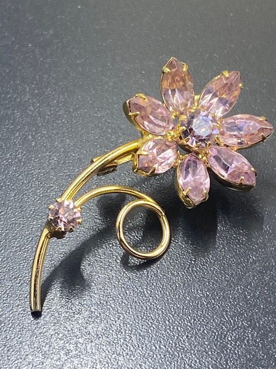 Juliana gold vintage flower brooch