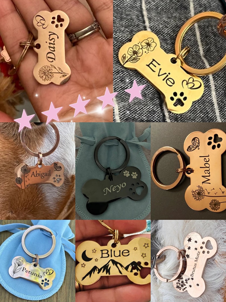 Puede incluir: Una colecci&oacute;n de etiquetas personalizadas en forma de hueso de perro con diferentes nombres y dise&ntilde;os. Las etiquetas est&aacute;n hechas de metal y tienen un acabado pulido. Algunas etiquetas presentan huellas de patas, flores y estrellas. Las etiquetas est&aacute;n unidas a llaveros.