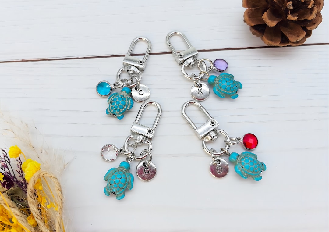 Portachiavi Tartaruga Marina In Acciaio Inox – Regalo Portafortuna Con Incisione, Per Donna E Uomo, Con Sacchetto Gioielli