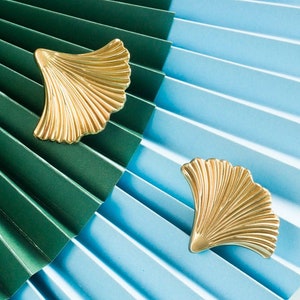 Ginkgo leaf brass knobs and Pulls/ leaves Drawer Knobs/Cabinet Pulls/Wardrobe Pull /offices Knob /cafes Knob /restaurant  Knob