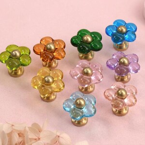 Glass Flower Drawer Knobs/Children room decor Dresser Pulls/Cabinet Handles/Rainbow color nursery room knobs/Cupboard handles/Wardrobe Knob