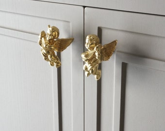 Angel brass  knobs and Pulls/Cupid Drawer Knobs/Cabinet Pulls/Wardrobe Pull/door handle /offices Knob /cafes Knob /restaurant  Knob